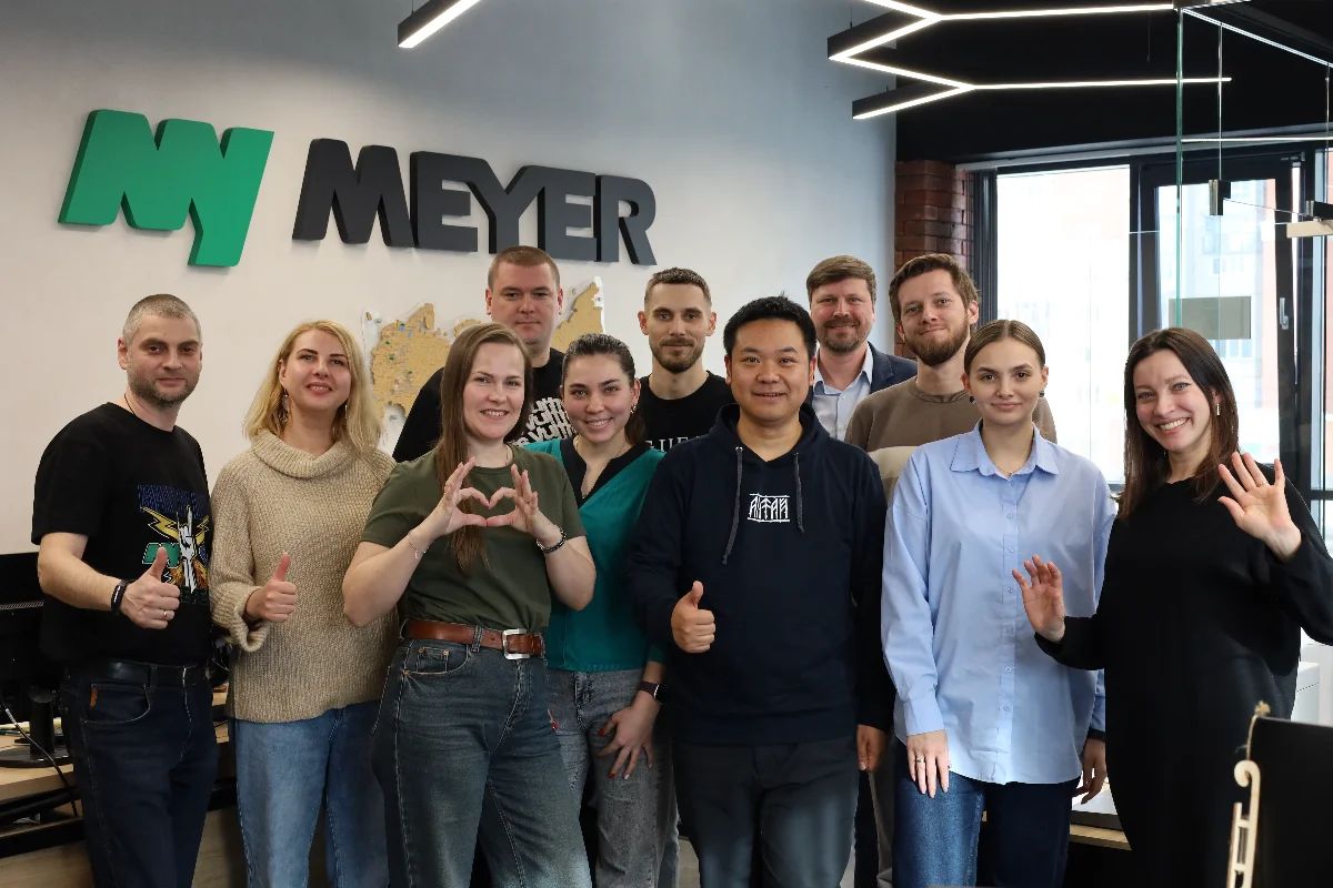 Команда «Руспрома» поздравляет с Днем российского предпринимательства