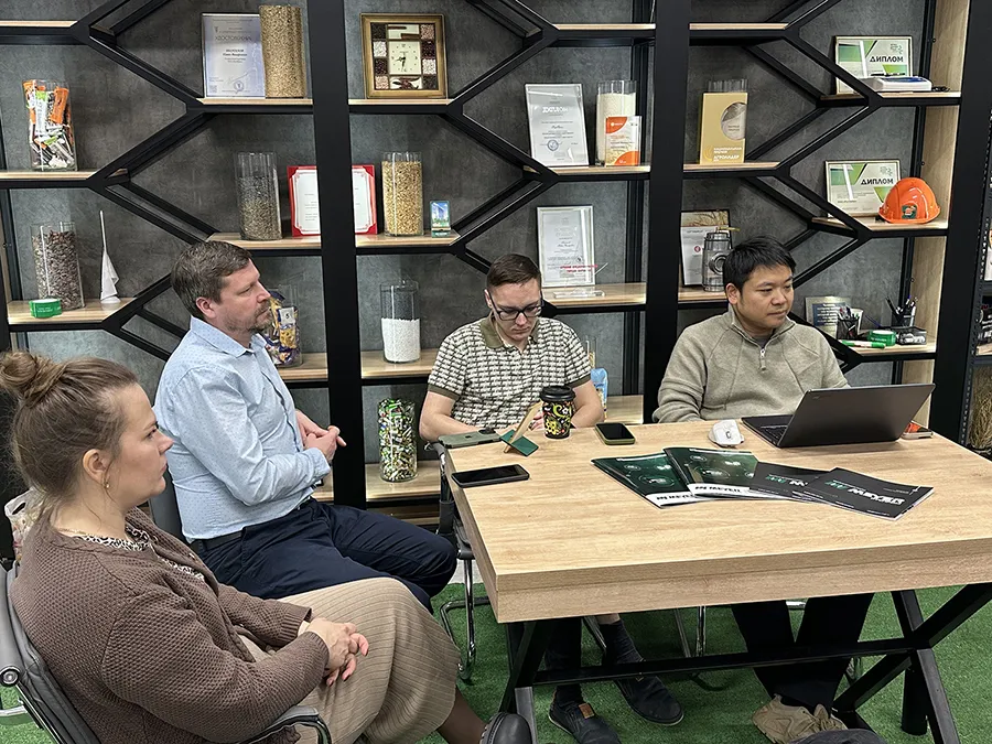 визит представителя завода Meyer в Руспром 1